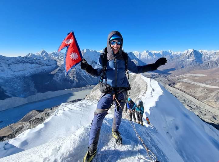 Island Peak Climbing 